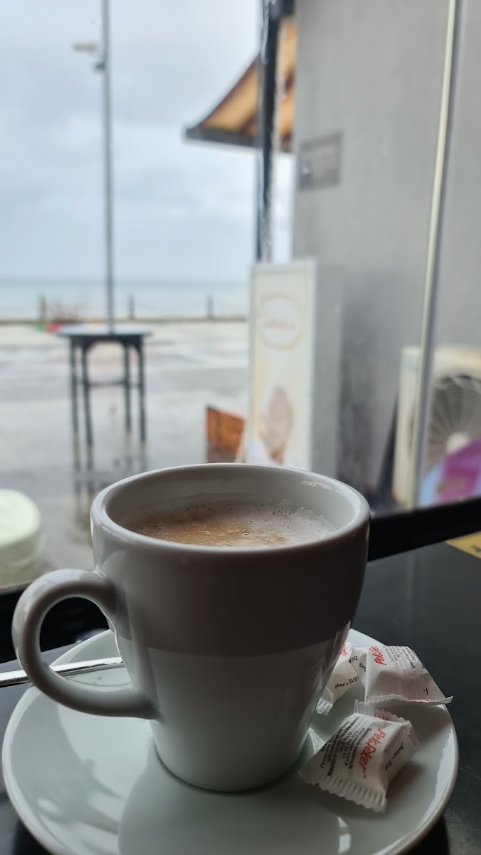 Loja Cafe & Restaurant-9